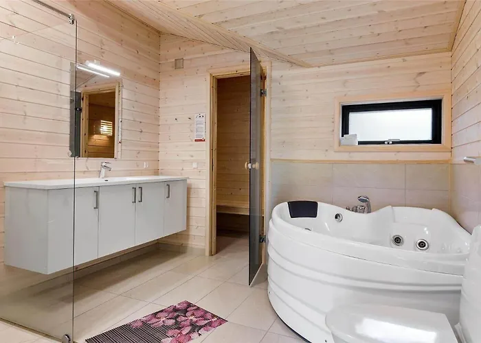 0410-romo-strandskaden-15 *