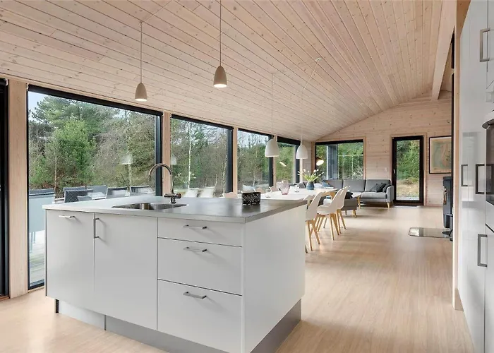 0410-romo-strandskaden-15 * Molby